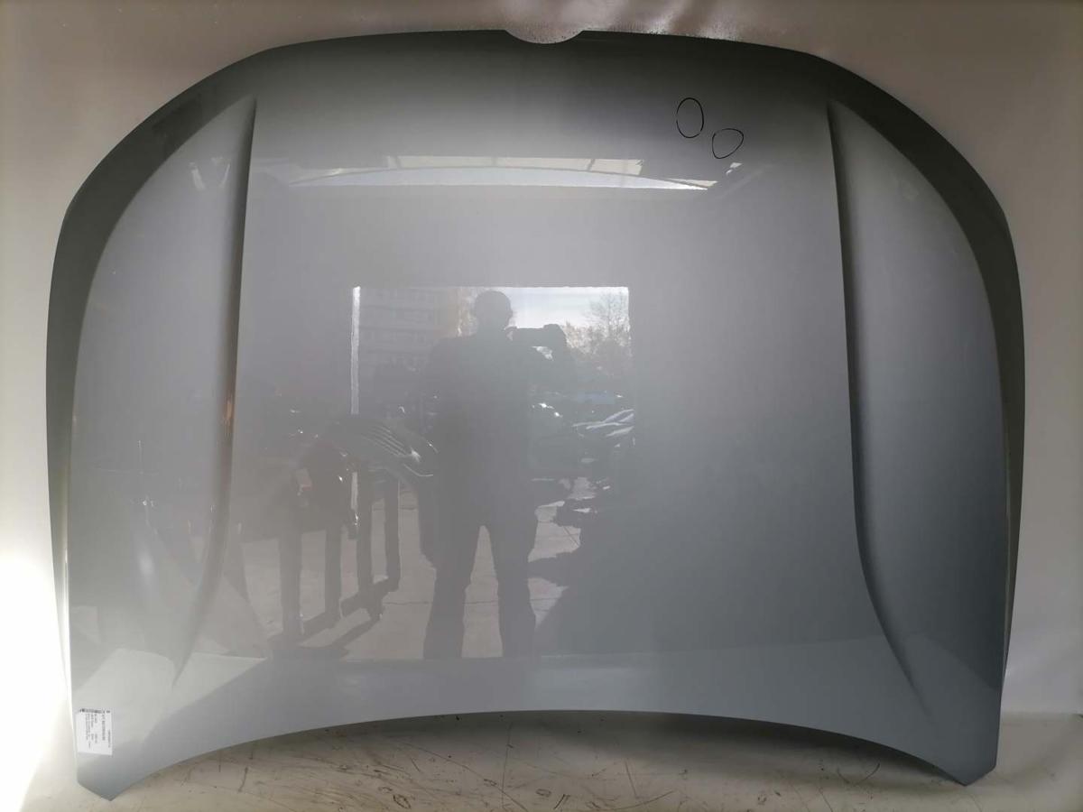 VW Passat B9 original Motorhaube LM7P Oyster Silver Bj.2024